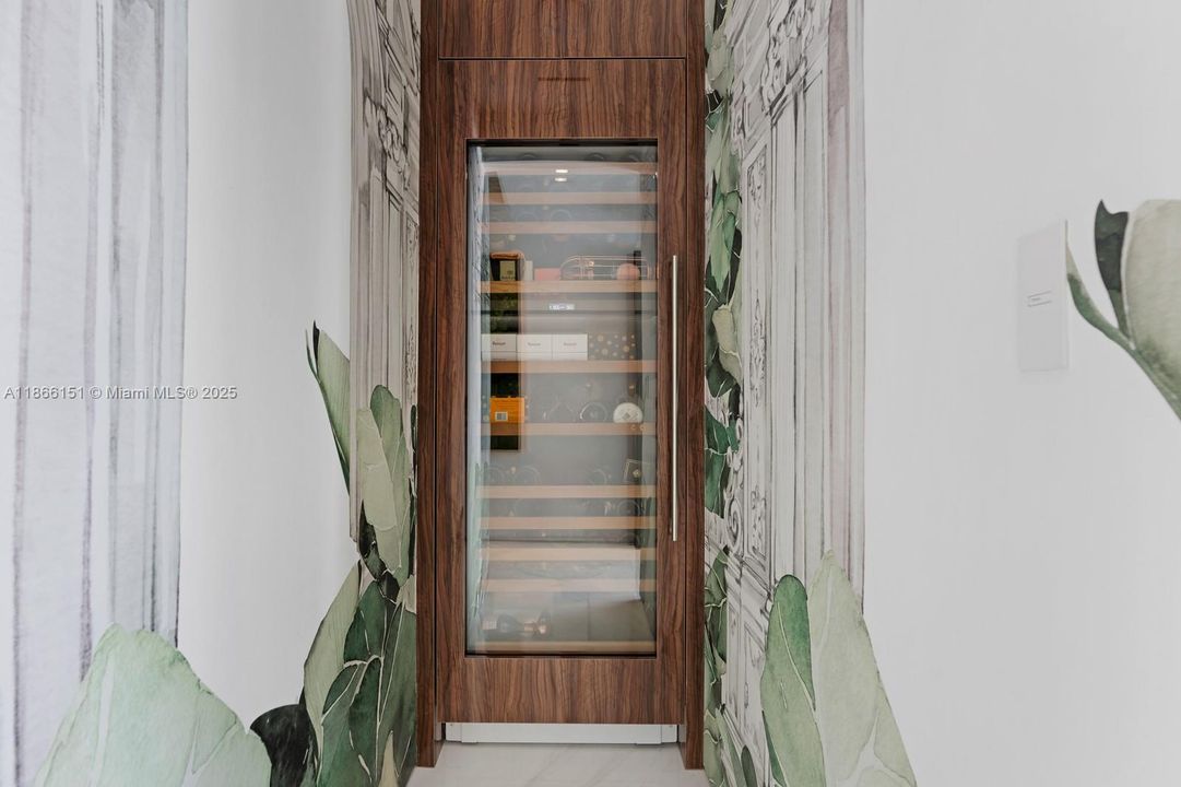 En Venta: $13,950,000 (4 camas, 4 baños, 5401 Pies cuadrados)