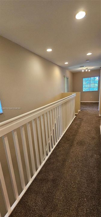 En Venta: $290,000 (3 camas, 2 baños, 1379 Pies cuadrados)