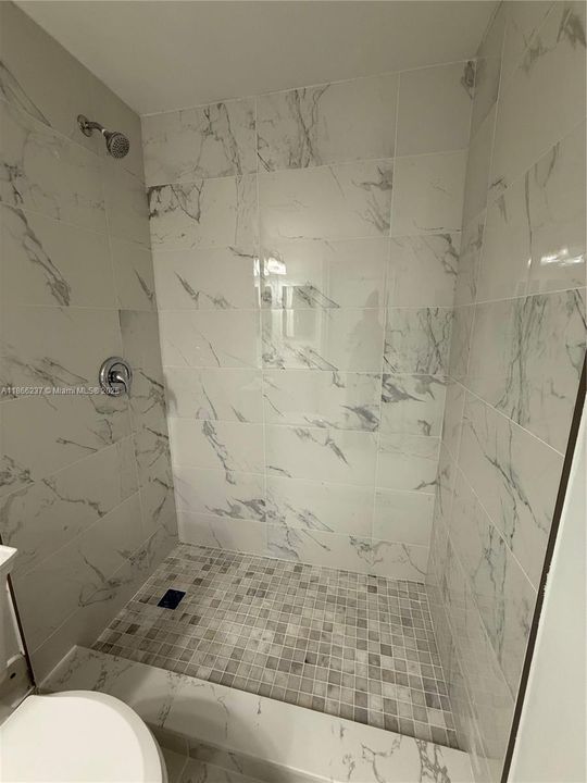 Recently Rented: $2,875 (3 beds, 2 baths, 1109 Square Feet)