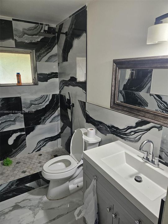 待售: $1,300,000 (3 贝兹, 2 浴室, 1272 平方英尺)