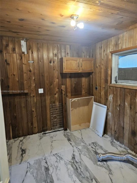 待售: $1,300,000 (3 贝兹, 2 浴室, 1272 平方英尺)