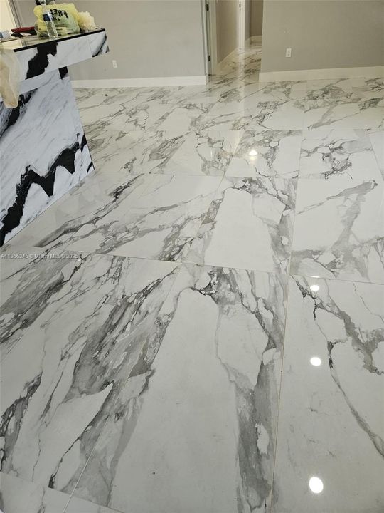 待售: $1,300,000 (3 贝兹, 2 浴室, 1272 平方英尺)