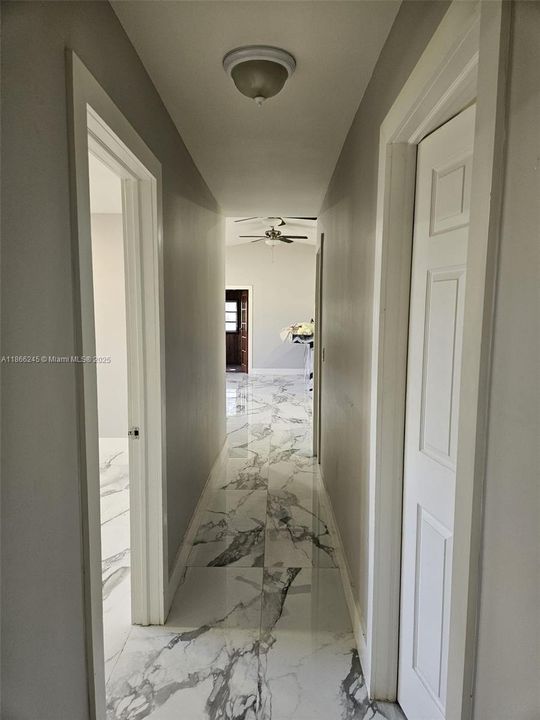 待售: $1,300,000 (3 贝兹, 2 浴室, 1272 平方英尺)