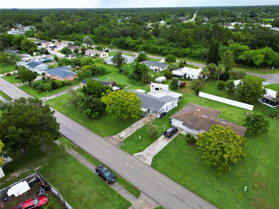 待售: $250,000 (3 贝兹, 1 浴室, 1446 平方英尺)