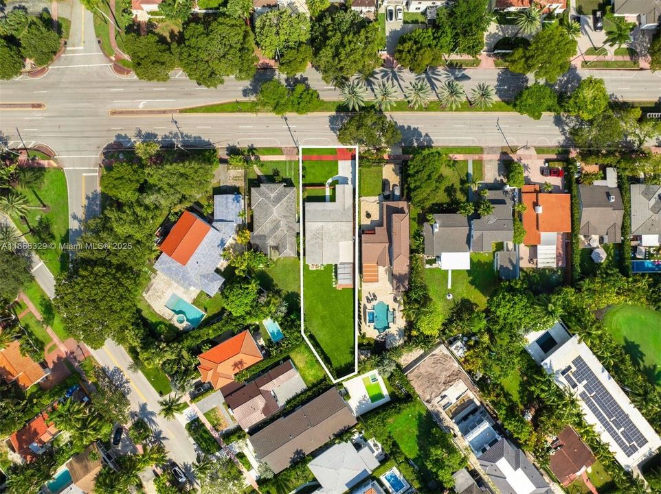 Недавно продано: $1,690,000 (3 спален, 2 ванн, 1979 Квадратных фут)