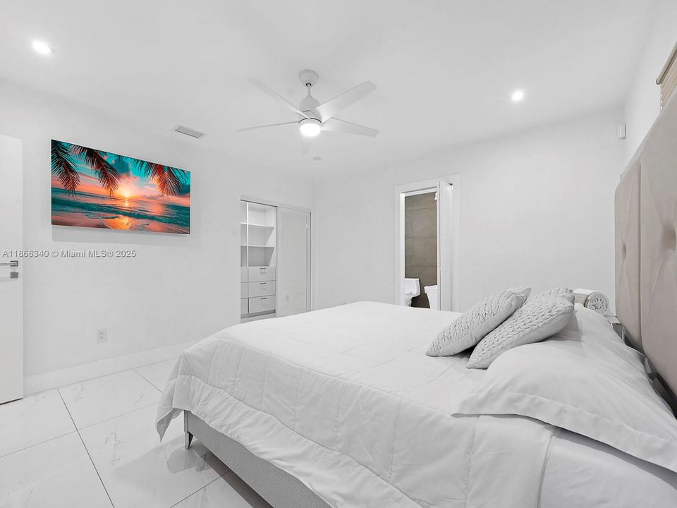 En Renta: $6,300 (3 camas, 2 baños, 1833 Pies cuadrados)