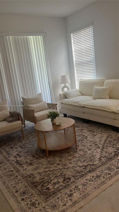 For Rent: $2,250 (3 beds, 2 baths, 0 Square Feet)