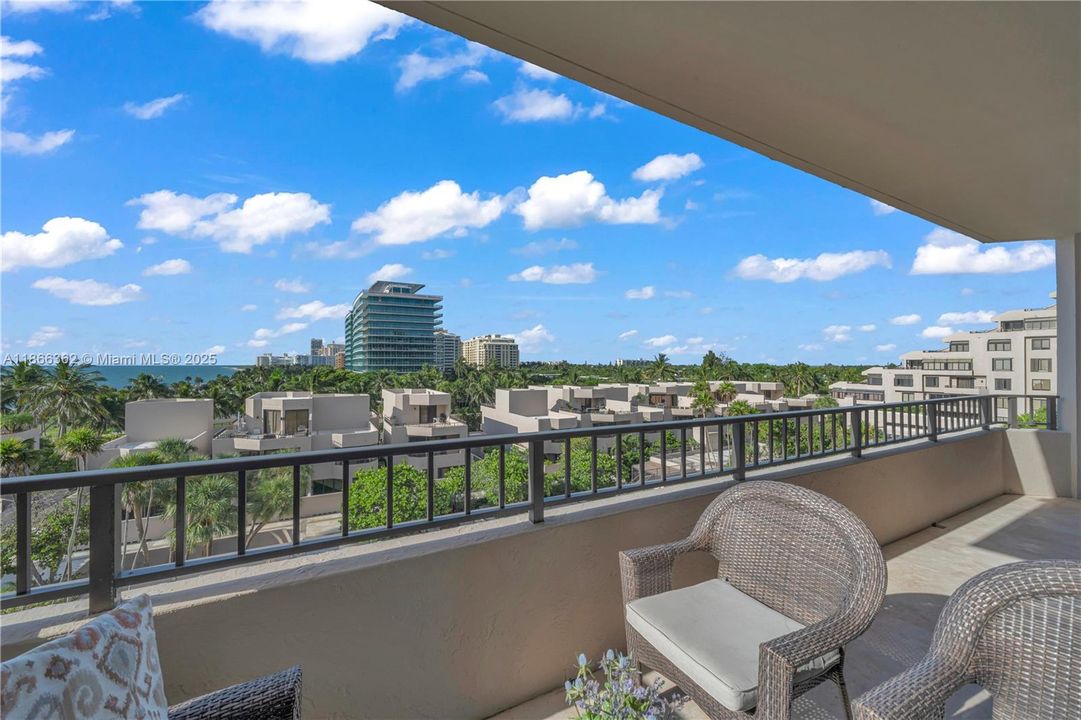 Active With Contract: $7,000 (2 beds, 2 baths, 1531 Square Feet)