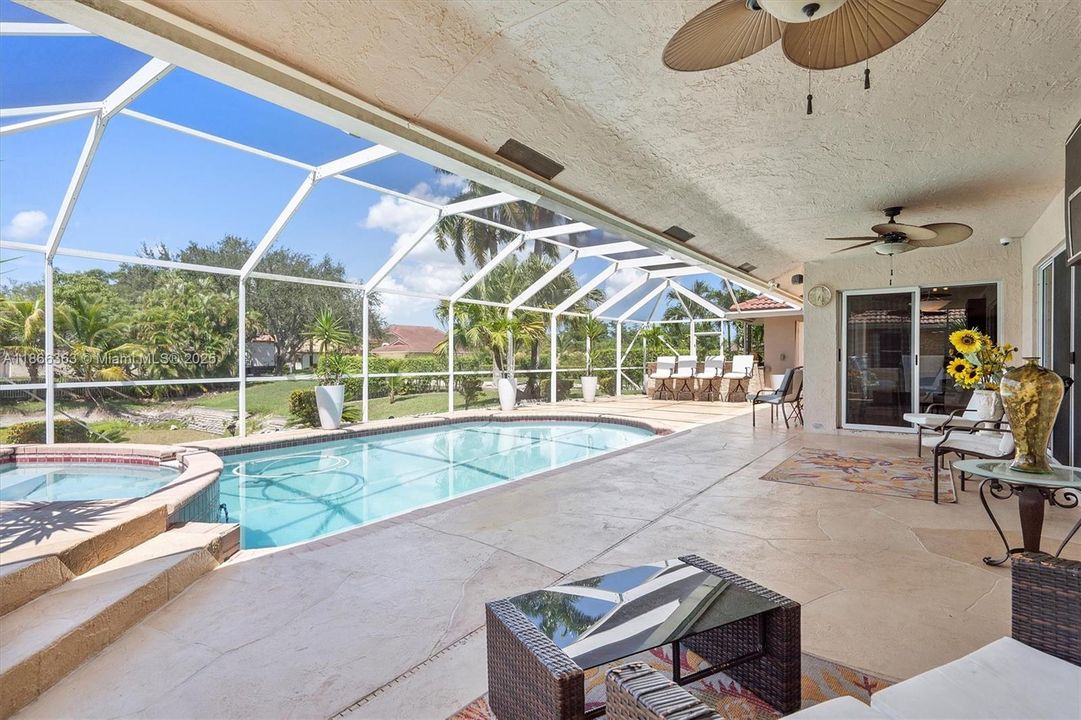 For Sale: $860,000 (4 beds, 2 baths, 2611 Square Feet)