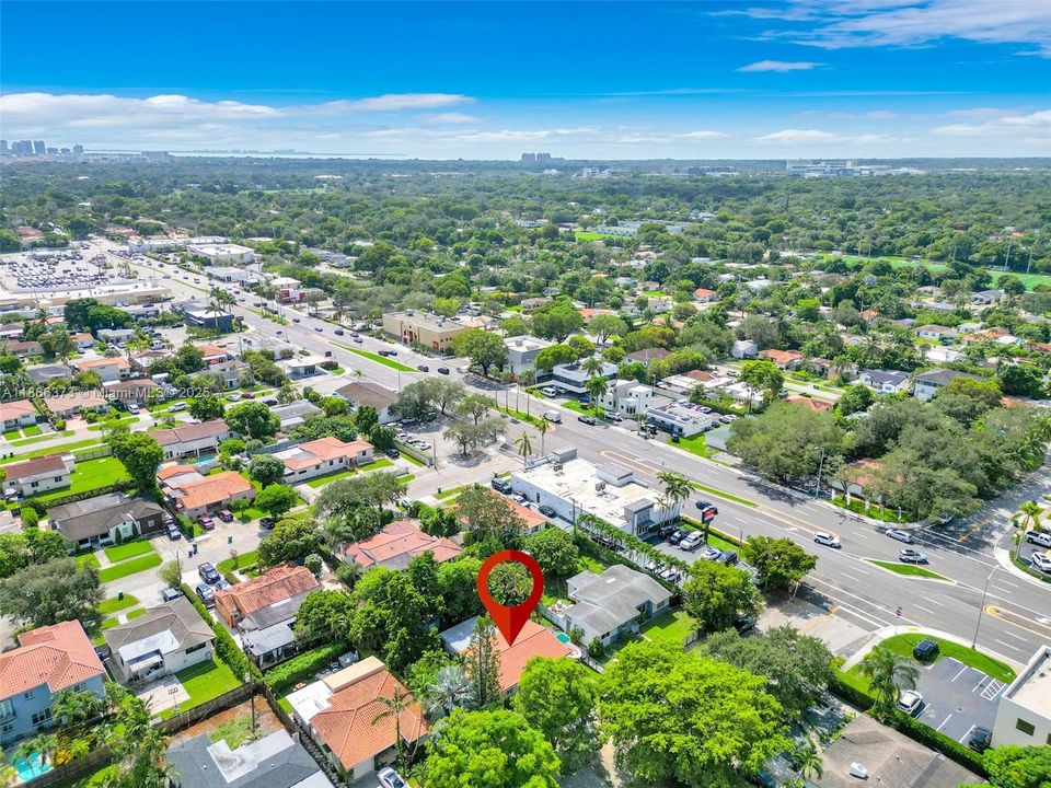 Active With Contract: $890,000 (3 beds, 2 baths, 1994 Square Feet)