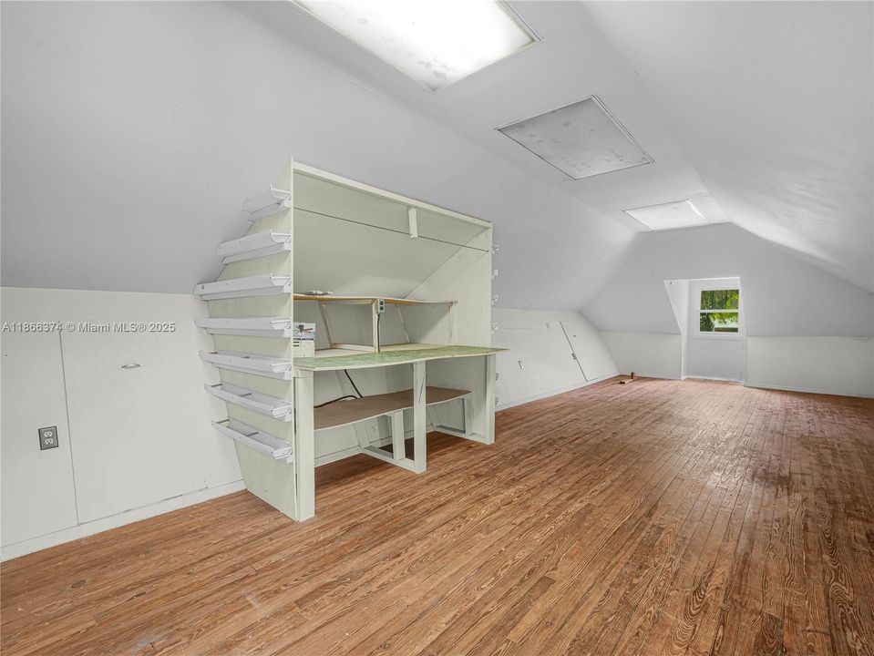 待售: $374,900 (0 贝兹, 0 浴室, 0 平方英尺)