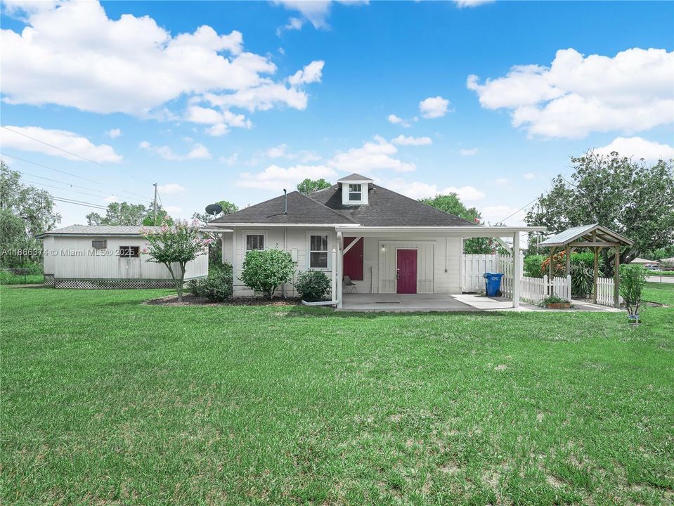 待售: $374,900 (0 贝兹, 0 浴室, 0 平方英尺)