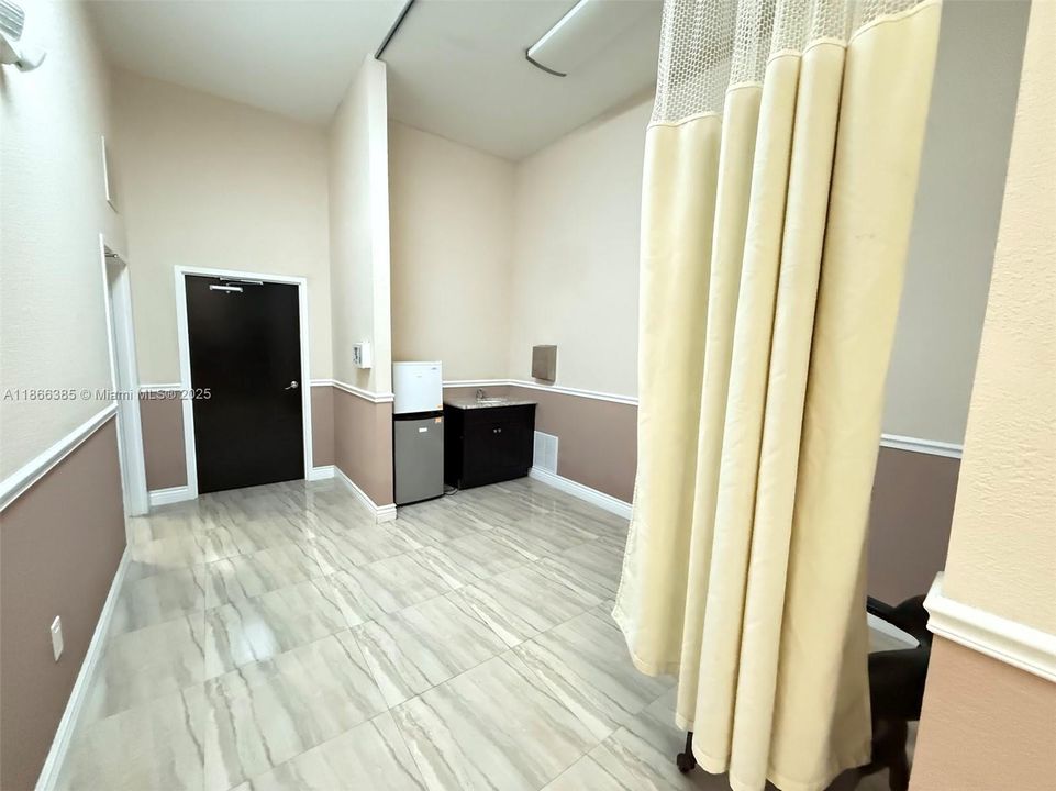 En Renta: $15,000 (0 camas, 0 baños, 0 Pies cuadrados)