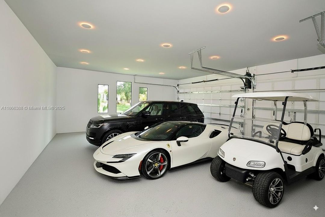 Recently Sold: $1,379,000 (4 beds, 3 baths, 3419 Square Feet)