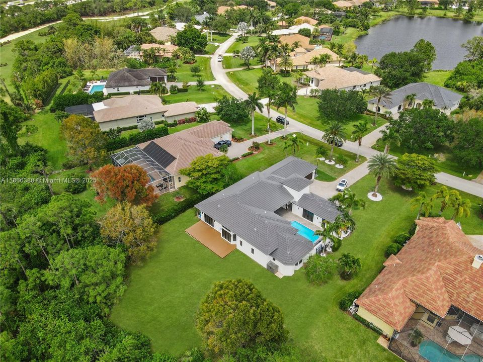 Recently Sold: $1,379,000 (4 beds, 3 baths, 3419 Square Feet)