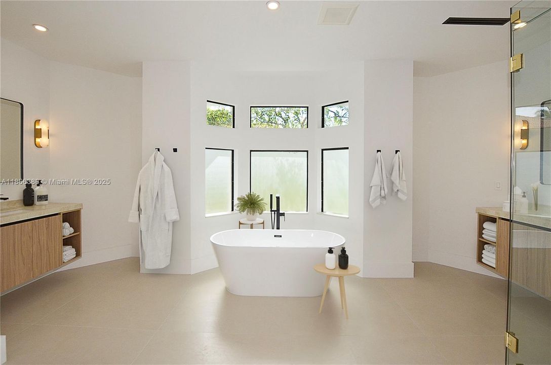 Recently Sold: $1,379,000 (4 beds, 3 baths, 3419 Square Feet)