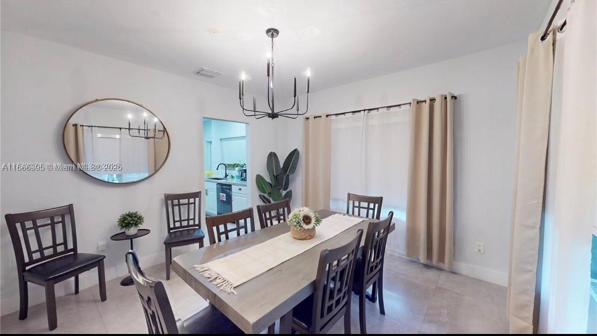 For Sale: $850,000 (4 beds, 3 baths, 1179 Square Feet)