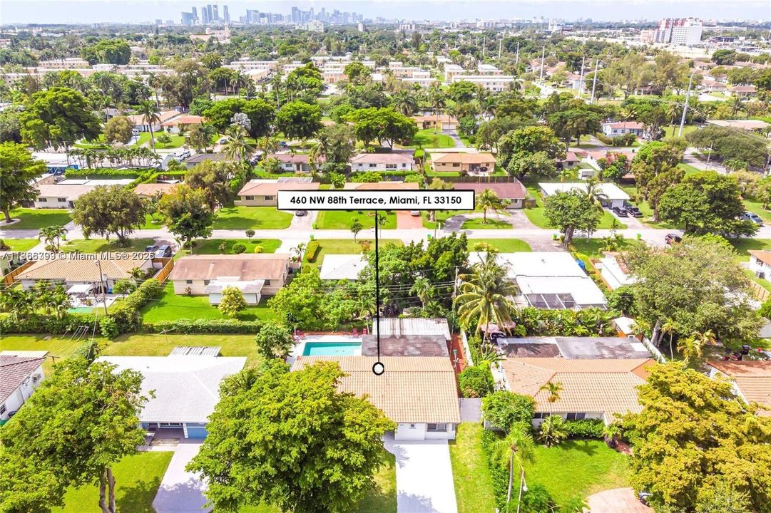 待售: $1,095,000 (5 贝兹, 3 浴室, 2008 平方英尺)