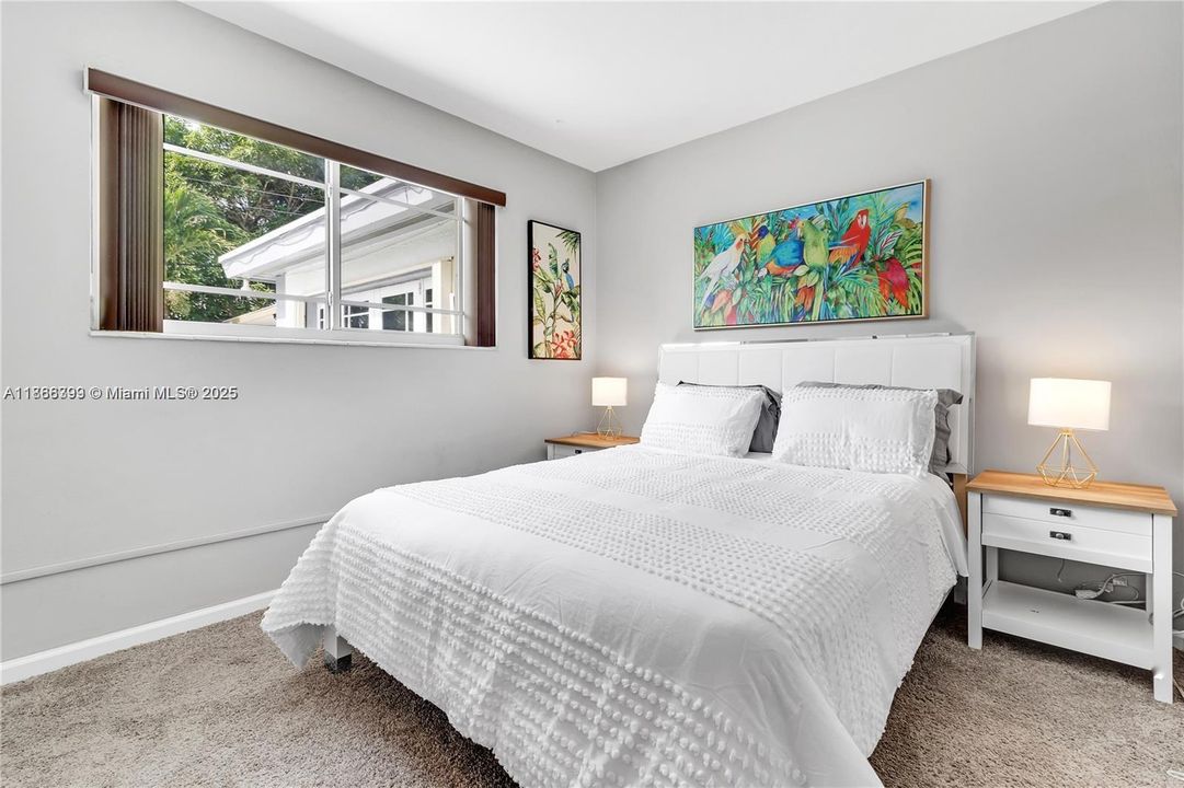 待售: $1,095,000 (5 贝兹, 3 浴室, 2008 平方英尺)