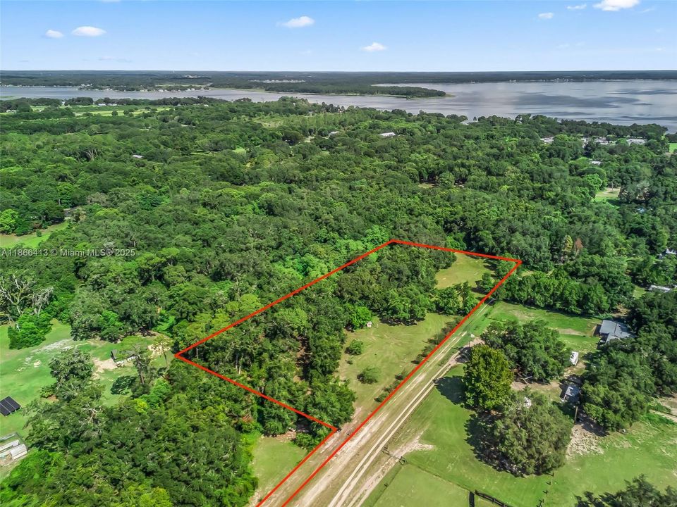 На продажу: $189,900 (0 спален, 0 ванн, 0 Квадратных фут)