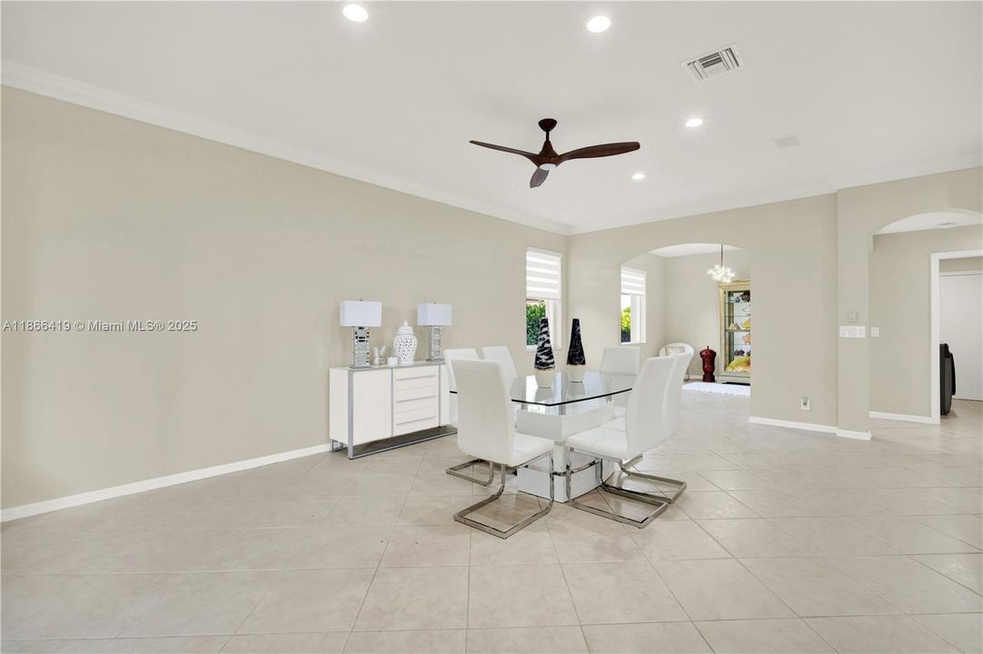 Active With Contract: $975,000 (5 beds, 3 baths, 3478 Square Feet)