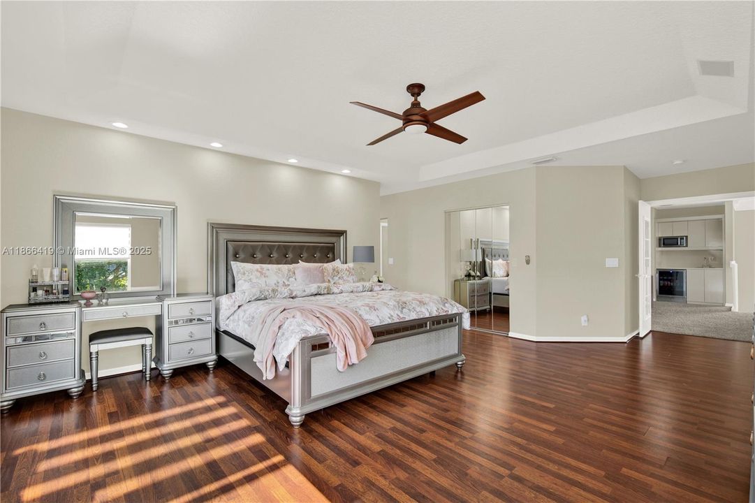 Active With Contract: $975,000 (5 beds, 3 baths, 3478 Square Feet)