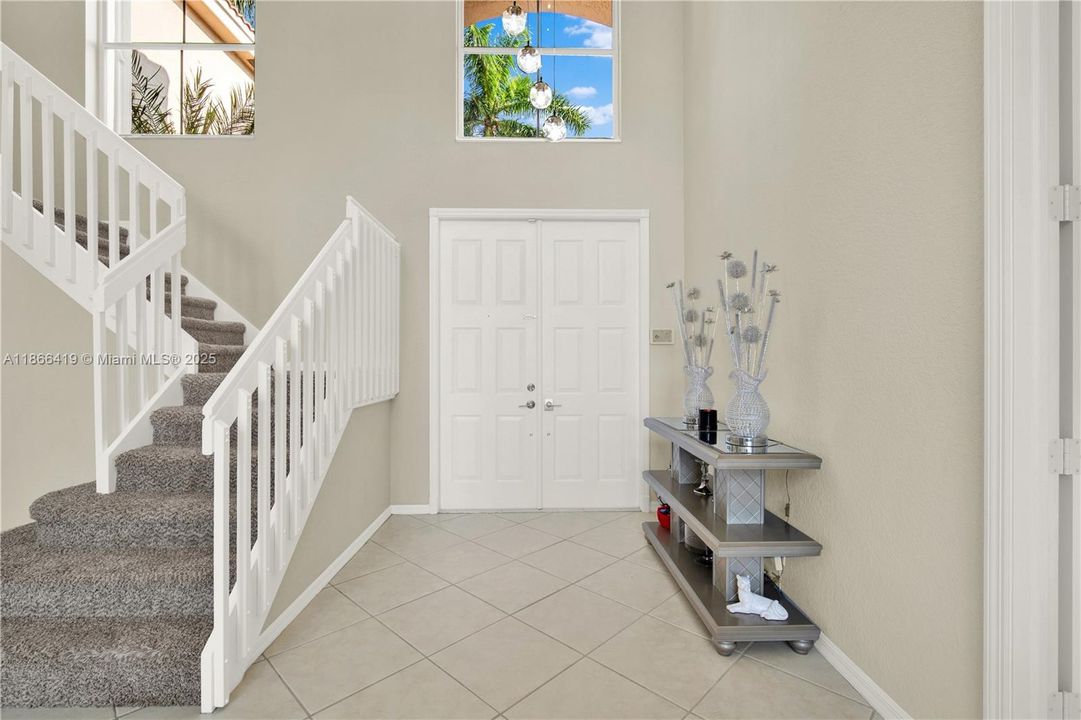 Active With Contract: $975,000 (5 beds, 3 baths, 3478 Square Feet)