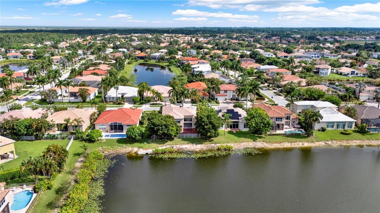 Active With Contract: $975,000 (5 beds, 3 baths, 3478 Square Feet)