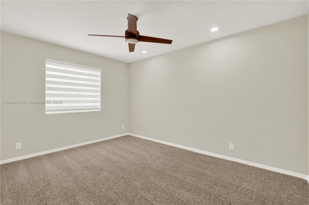 Active With Contract: $975,000 (5 beds, 3 baths, 3478 Square Feet)