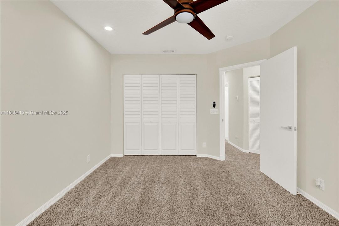 Active With Contract: $975,000 (5 beds, 3 baths, 3478 Square Feet)