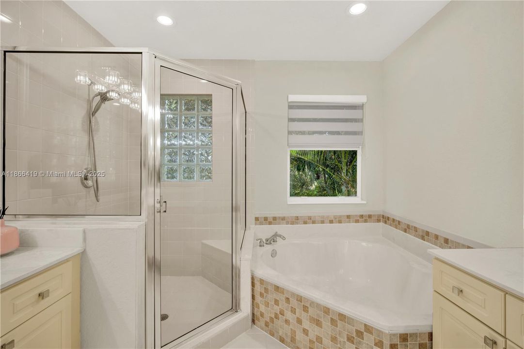 Active With Contract: $975,000 (5 beds, 3 baths, 3478 Square Feet)