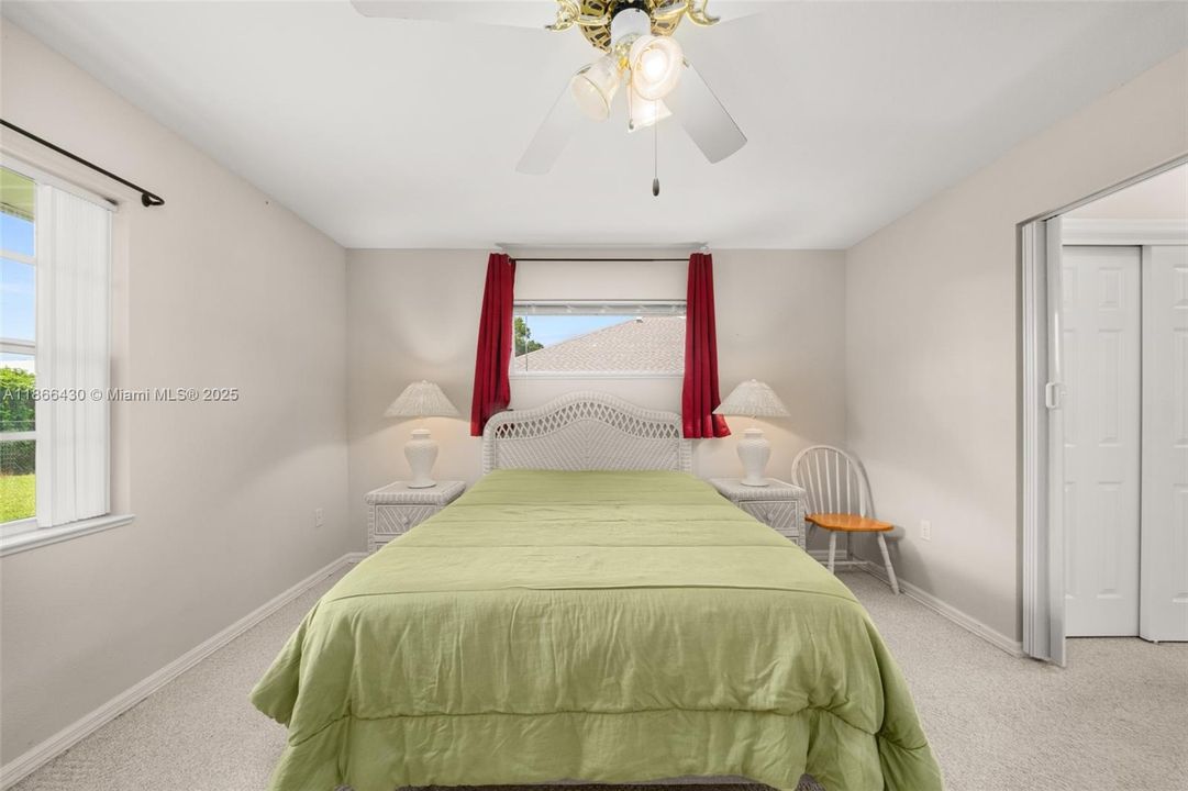 For Sale: $299,000 (3 beds, 2 baths, 1536 Square Feet)