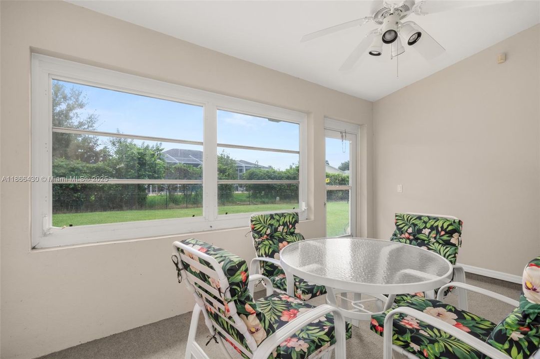 For Sale: $299,000 (3 beds, 2 baths, 1536 Square Feet)