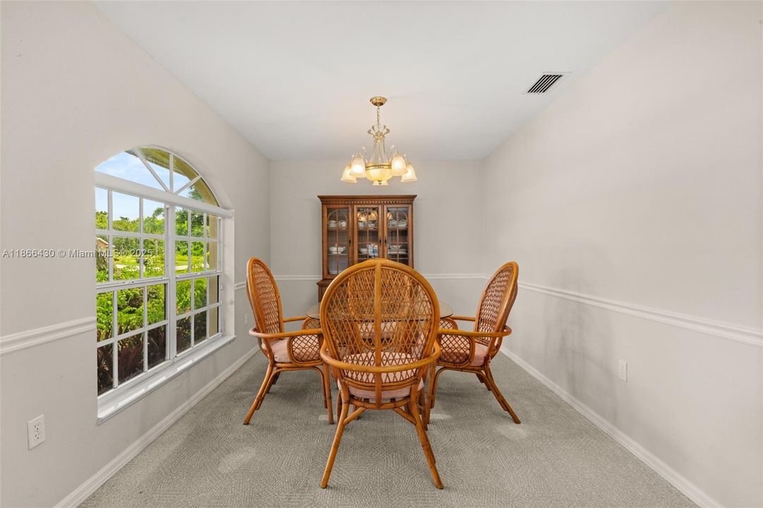 For Sale: $299,000 (3 beds, 2 baths, 1536 Square Feet)