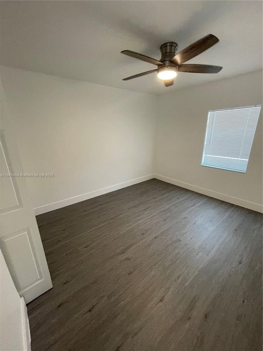 For Sale: $500,000 (3 beds, 2 baths, 1538 Square Feet)