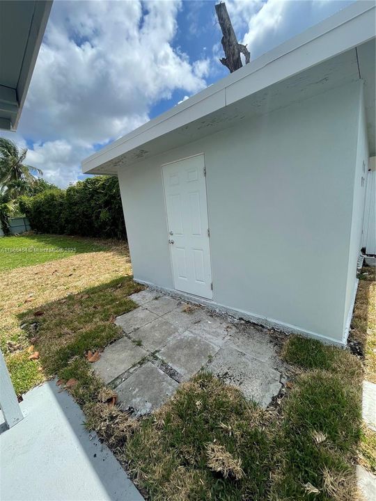 For Sale: $500,000 (3 beds, 2 baths, 1538 Square Feet)