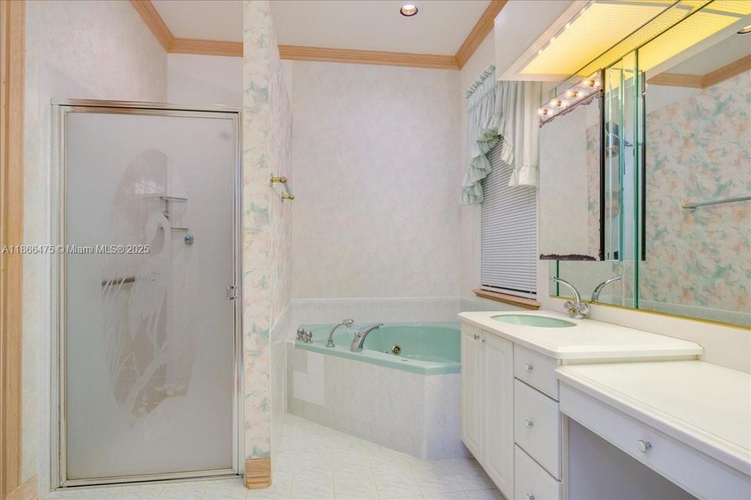 Vendido Recientemente: $889,999 (3 camas, 3 baños, 0 Pies cuadrados)