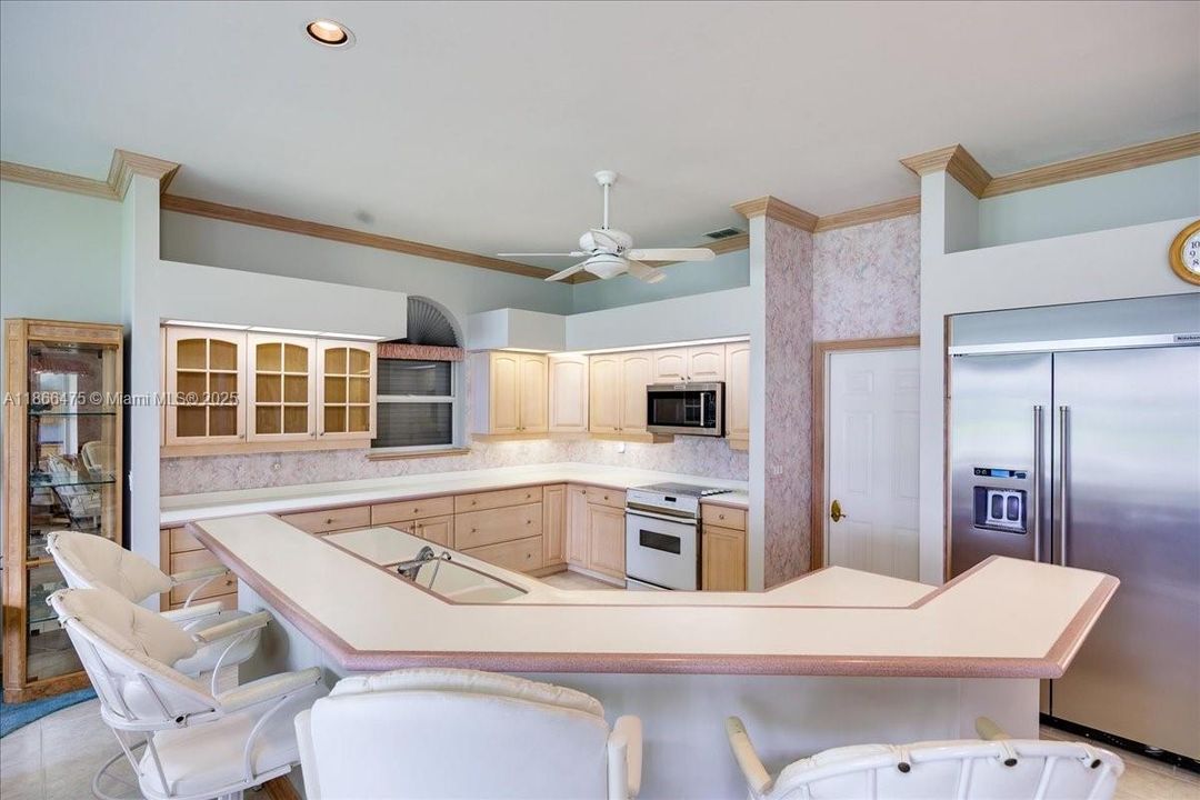 Vendido Recientemente: $889,999 (3 camas, 3 baños, 0 Pies cuadrados)