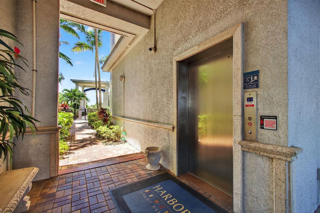 ELEVATOR