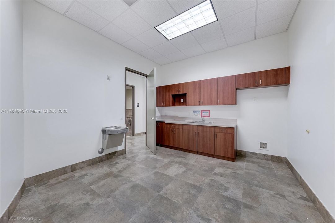 В аренду: $55 (0 спален, 0 ванн, 0 Квадратных фут)