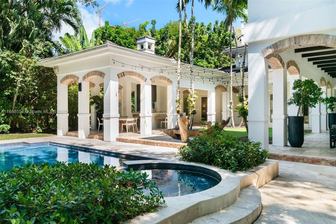 En Venta: $11,500,000 (6 camas, 6 baños, 6522 Pies cuadrados)