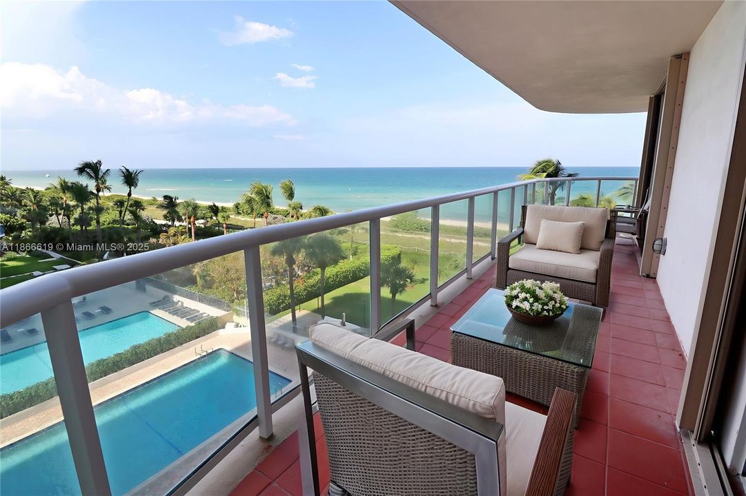 For Sale: $1,450,000 (3 beds, 2 baths, 2050 Square Feet)