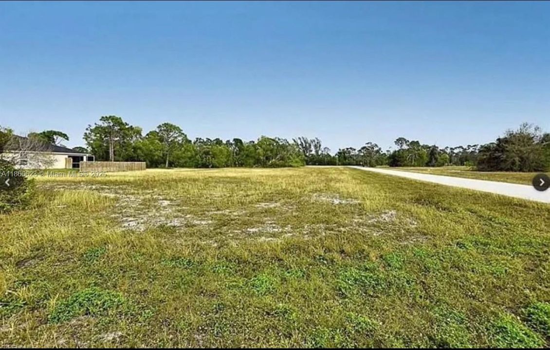 For Sale: $69,900 (0.40 acres)