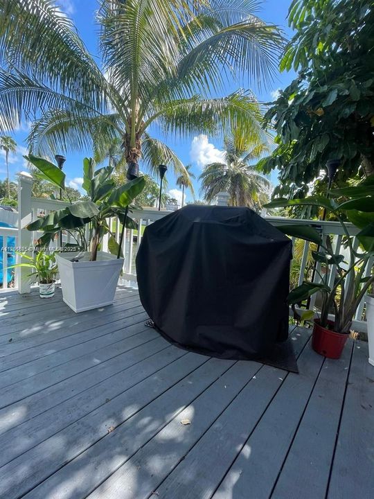 出租: $2,500 (1 贝兹, 1 浴室, 1000 平方英尺)