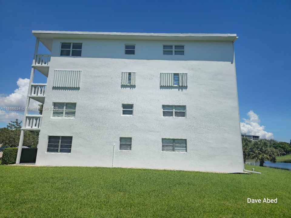 Active With Contract: $85,000 (2 beds, 2 baths, 860 Square Feet)