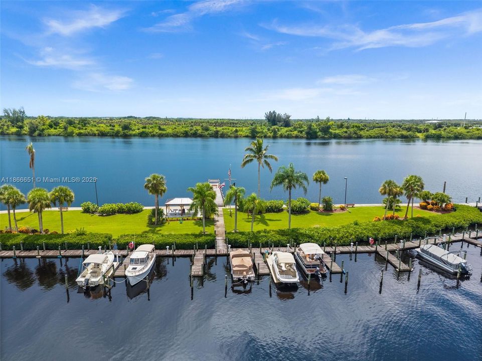 Marina with Day Slips, Rentals and Leases