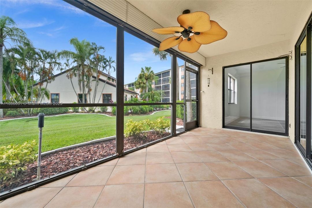 Enjoy the evenings on your screened Lanai