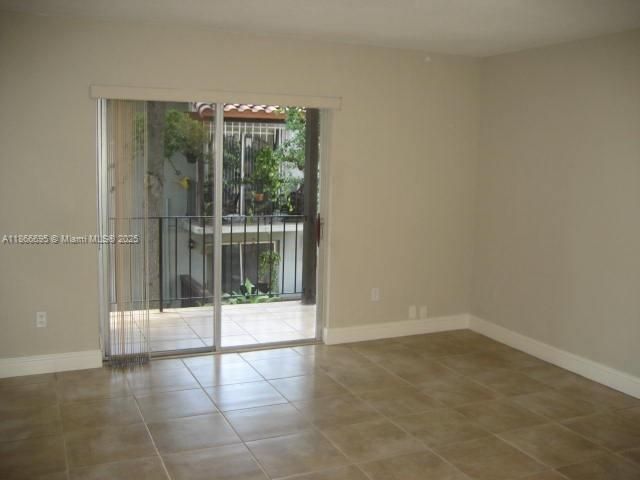 Recently Rented: $2,050 (1 beds, 1 baths, 709 Square Feet)