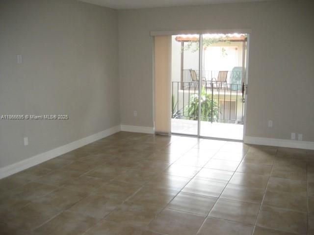 Recently Rented: $2,050 (1 beds, 1 baths, 709 Square Feet)