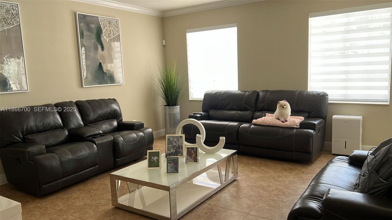 На продажу: $1,400,000 (4 спален, 3 ванн, 2805 Квадратных фут)